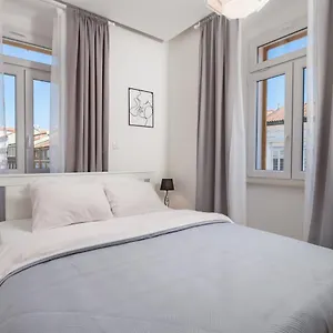 https://cozy-on-korzo-apartments.primorje-gorskikotar.com
