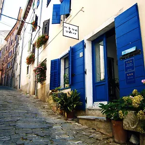 https://apartments-galerija-motovun.in-istria.net
